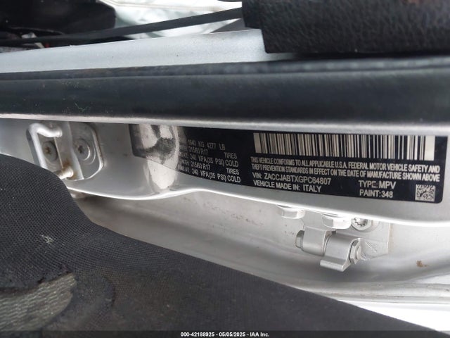 ZACCJABTXGPC64807 Jeep Renegade Latitude