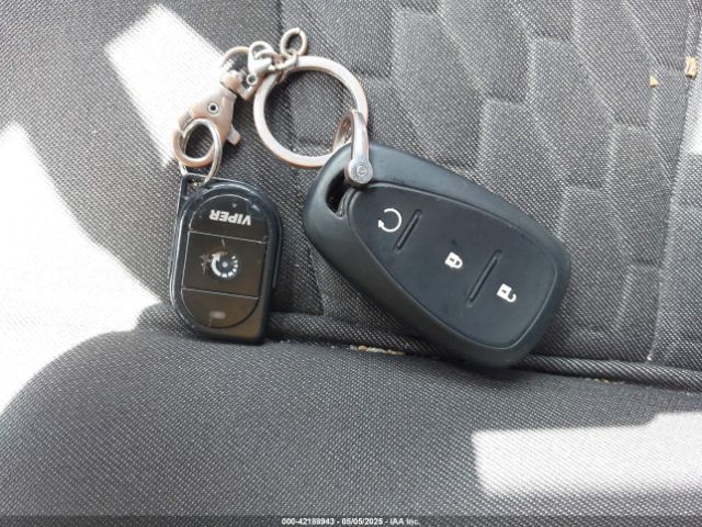 2GNAXSEV7J6278734 Chevrolet EQUINOX LT