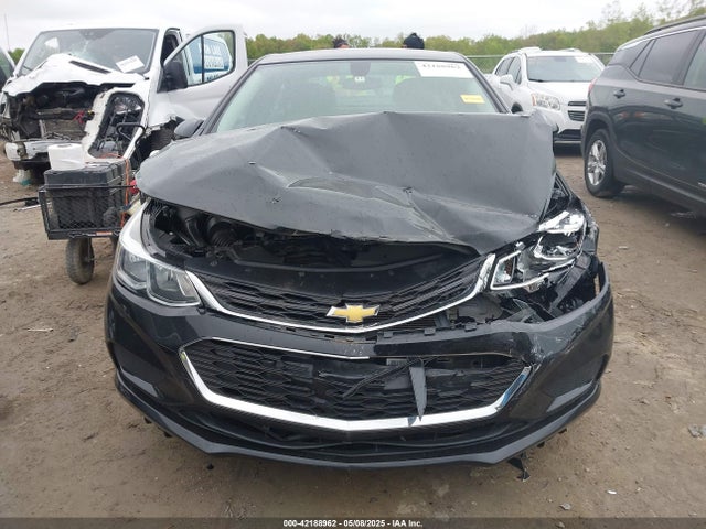 1G1BC5SM2H7223276 Chevrolet Cruze Ls Auto