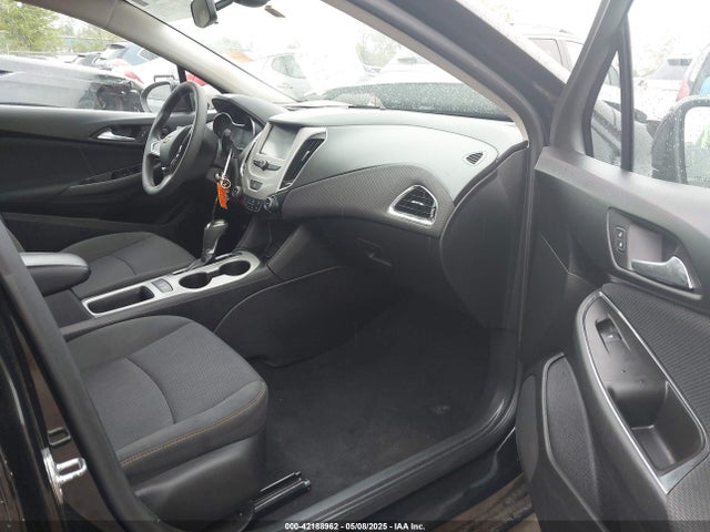 1G1BC5SM2H7223276 Chevrolet Cruze Ls Auto