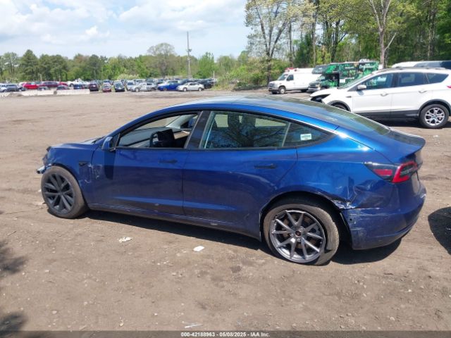 5YJ3E1EB7NF180049 Tesla Model 3 Long Range Dual Motor All-wheel Drive