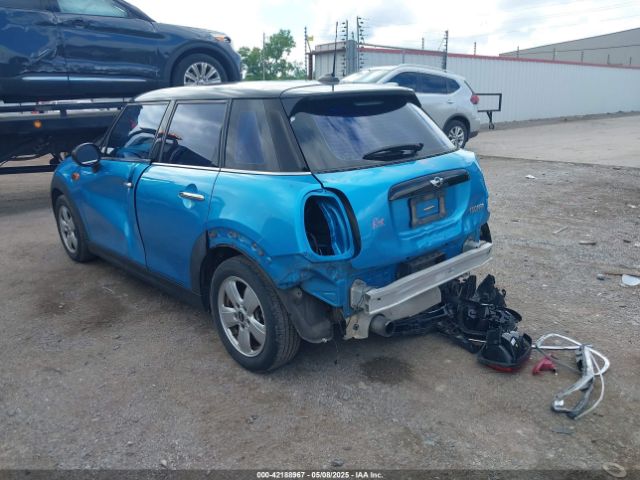 2016 MINI HARDTOP WMWXU1C54G2D12983 Photo 2