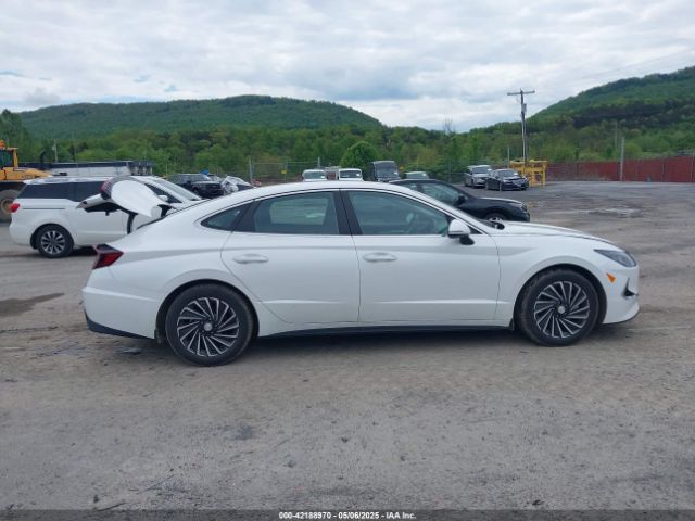 KMHL34JJ8MA033861 Hyundai SONATA SEL