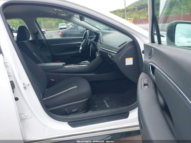 KMHL34JJ8MA033861 Hyundai SONATA SEL