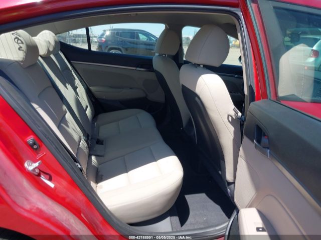 KMHD84LFXJU610222 Hyundai ELANTRA SEL
