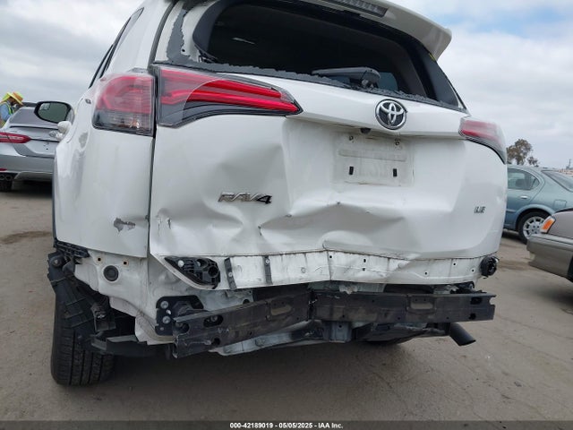 Toyota RAV4 LE 2017 JTMZFREV3HJ124333 Image 6