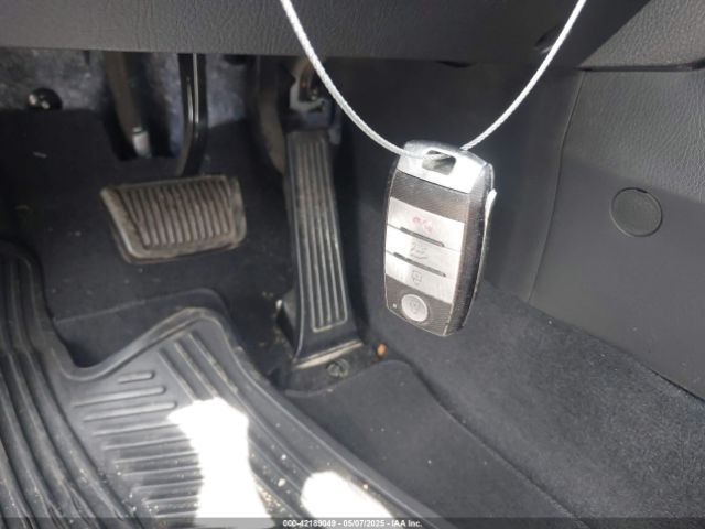 5XYKW4A70FG576782 KIA Sorento Sx V6