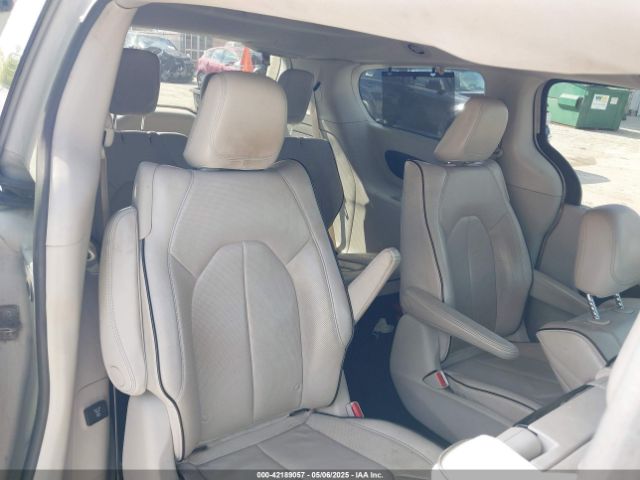 2017 CHRYSLER PACIFICA HYBRID 2C4RC1N7XHR723768 Photo 7