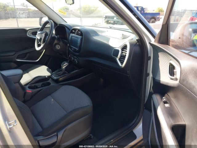 KNDJ23AU1L7716838 KIA SOUL LX