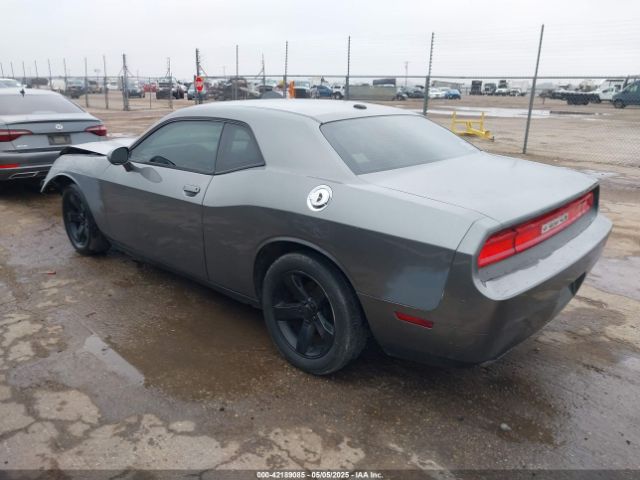 2012 DODGE CHALLENGER 2C3CDYAGXCH285791 Photo 2
