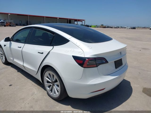 2021 TESLA MODEL 3 5YJ3E1EA2MF020585 Photo 2