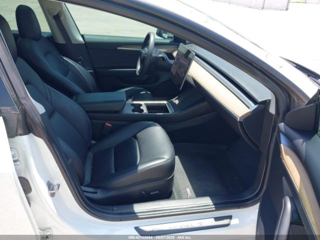 2021 TESLA MODEL 3 5YJ3E1EA2MF020585 Photo 4