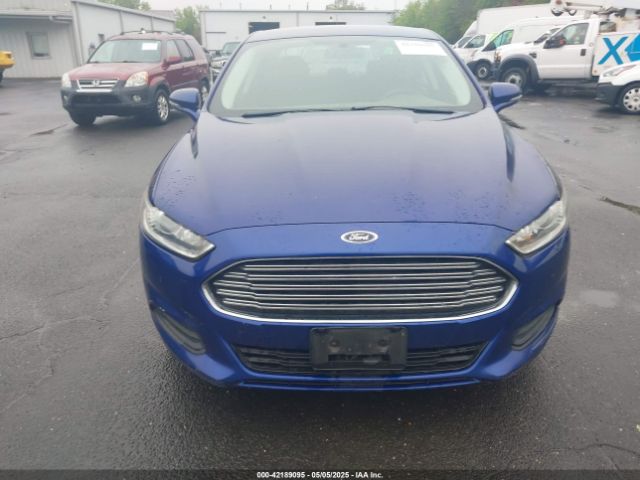 3FA6P0H70GR233934 Ford FUSION SE
