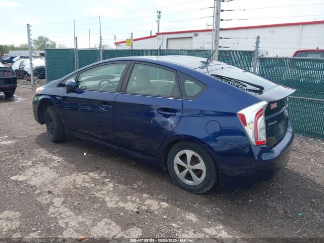 JTDKN3DU7E1775955 Toyota Prius Three
