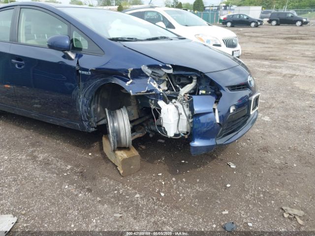 JTDKN3DU7E1775955 Toyota Prius Three