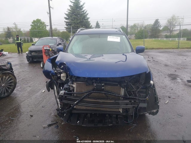5N1AT2MV2JC712020 Nissan ROGUE SV