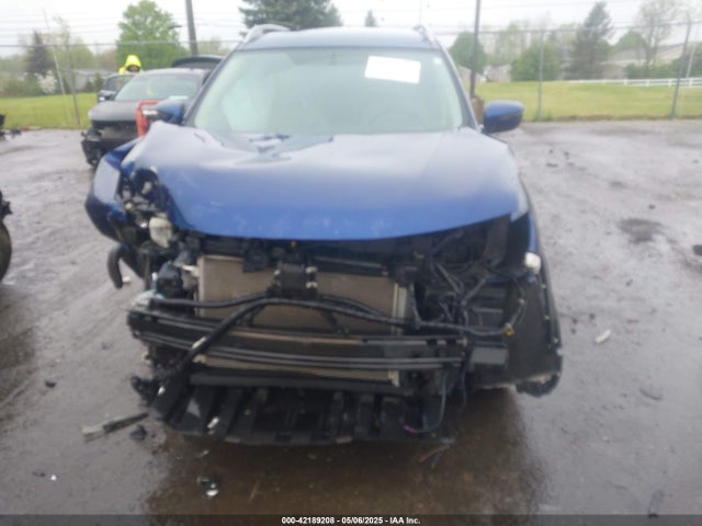 5N1AT2MV2JC712020 Nissan ROGUE SV