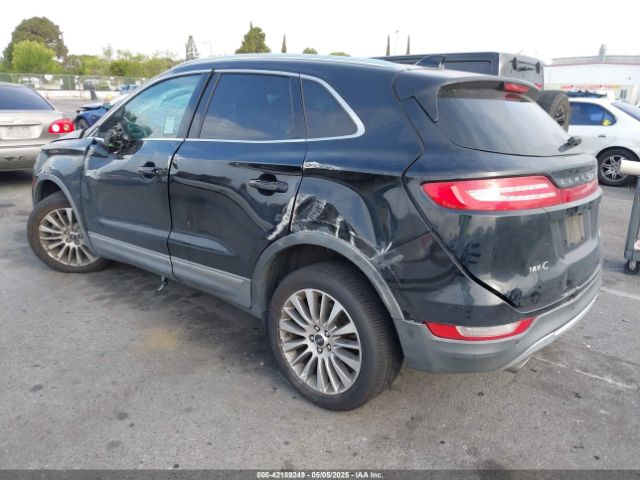 2017 LINCOLN MKC 5LMTJ3DH4HUL04019 Photo 2