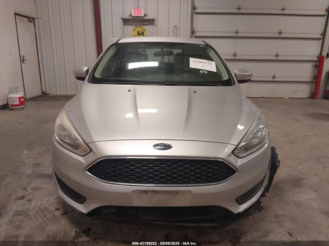 1FADP3K21HL278743 Ford FOCUS SE