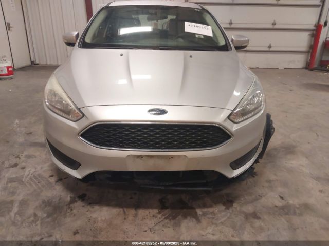 1FADP3K21HL278743 Ford FOCUS SE