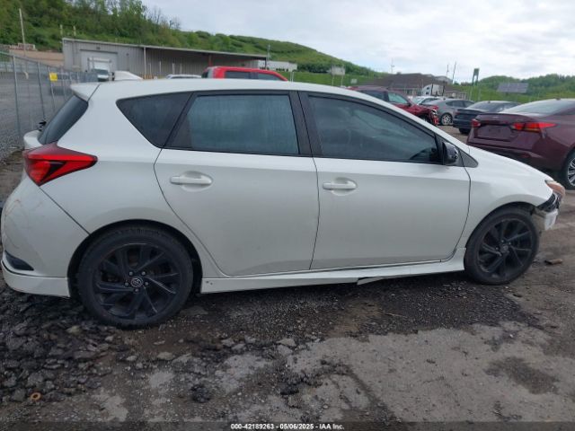 JTNKARJE3HJ548712 Toyota COROLLA IM