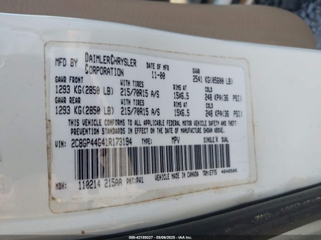 2001 CHRYSLER TOWN & COUNTRY 2C8GP44G41R173194 Photo 8