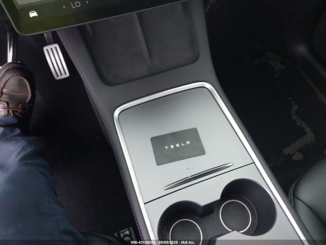 2022 TESLA MODEL Y 7SAYGDEF4NF411416 Photo 10