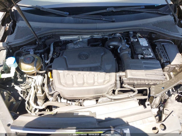 3VV3B7AX3JM210300 Volkswagen Tiguan 2.0t Se/2.0t Sel