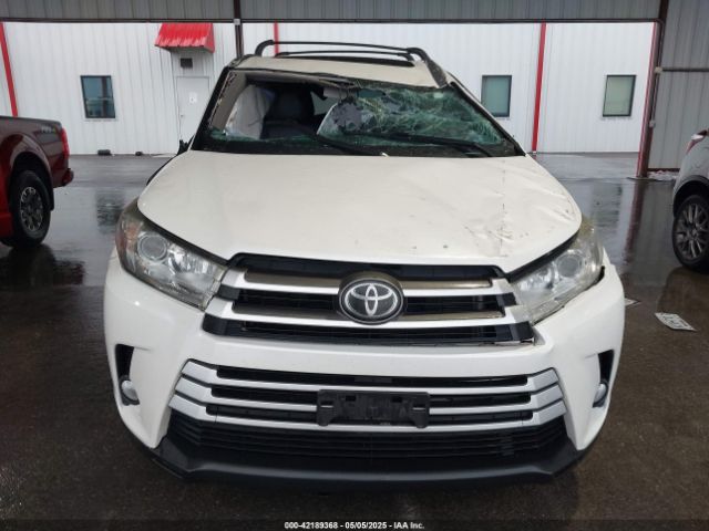 5TDKZRFH9JS536377 Toyota Highlander Xle