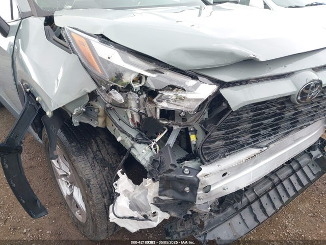 2T3W1RFV8PW239168 Toyota Rav4 Xle