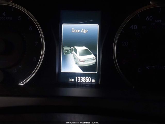 4T1BF1FK5HU389773 Toyota CAMRY SE