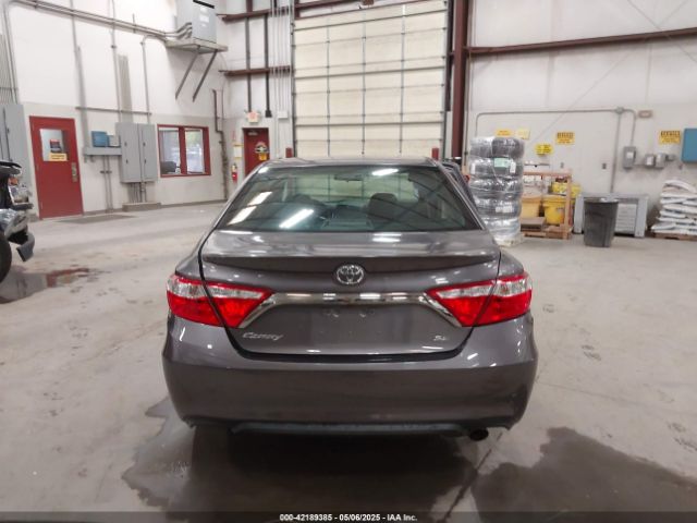 4T1BF1FK5HU389773 Toyota CAMRY SE