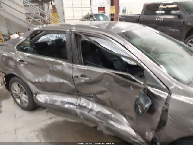 4T1BF1FK5HU389773 Toyota CAMRY SE