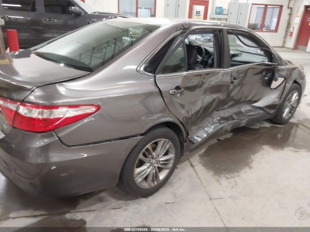 4T1BF1FK5HU389773 Toyota CAMRY SE