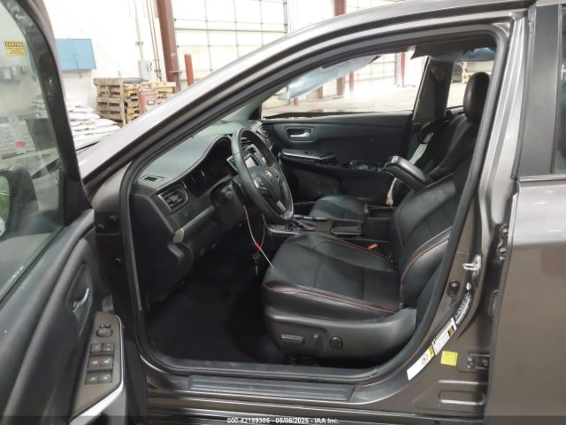 4T1BF1FK5HU389773 Toyota CAMRY SE