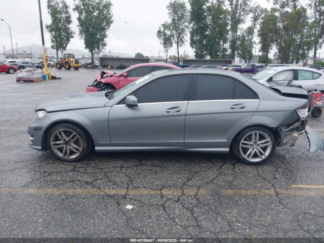 WDDGF4HBXEG253583 Mercedes-Benz C-class C 250 Sport/luxury
