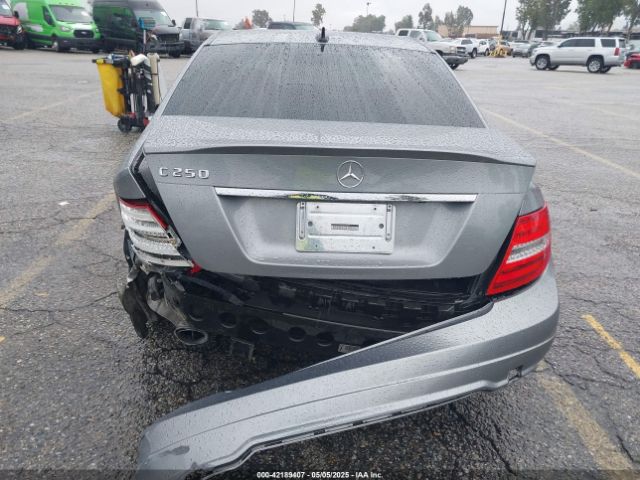WDDGF4HBXEG253583 Mercedes-Benz C-class C 250 Sport/luxury