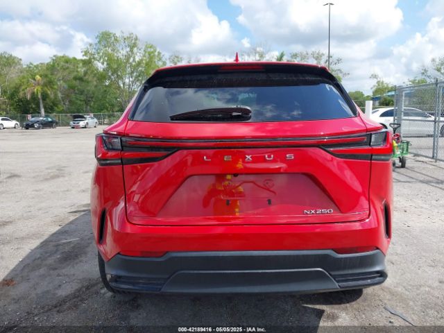 2T2ADCAZ9NC002488 Lexus NX 250