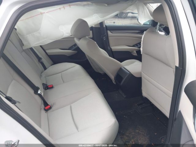 1HGCV1F10JA024932 Honda ACCORD LX