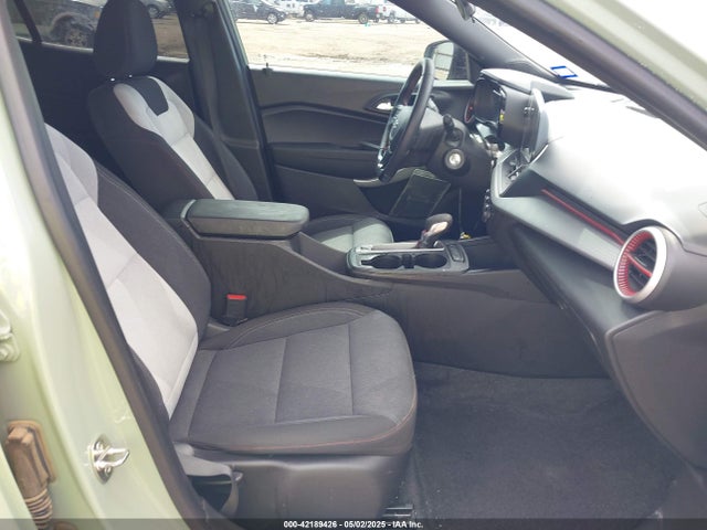 KL77LGE28RC099460 Chevrolet lih