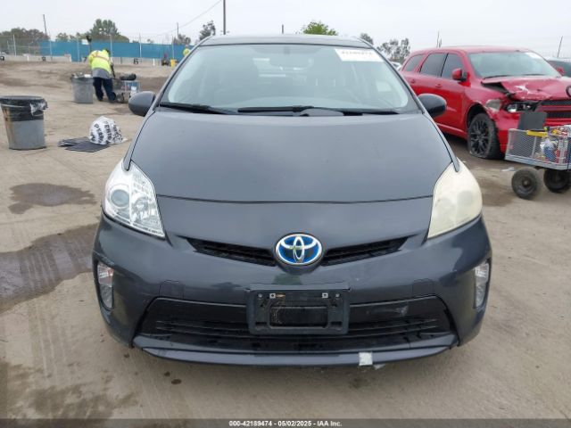 JTDKN3DU1E1753031 Toyota Prius Four