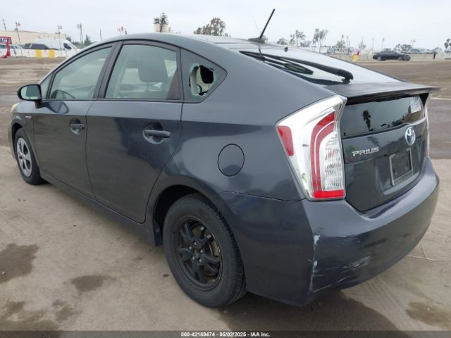 JTDKN3DU1E1753031 Toyota Prius Four
