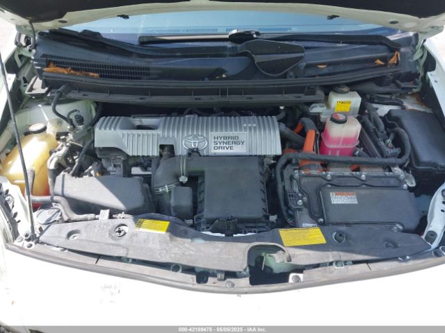 JTDKN3DU5F0463995 Toyota Prius Four