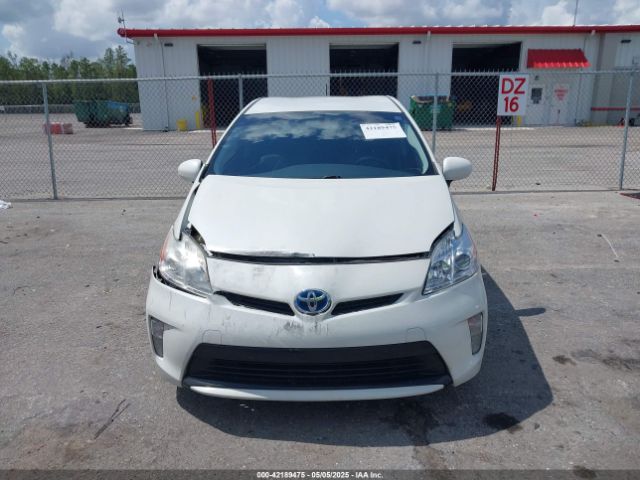 JTDKN3DU5F0463995 Toyota Prius Four