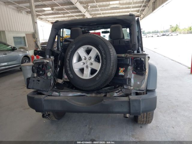 1C4BJWDG3HL599194 Jeep Wrangler Unlimited Sport 4x4