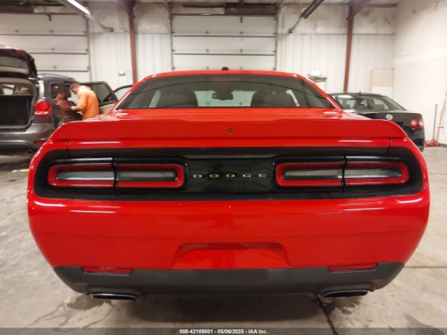 2C3CDZBTXNH108226 Dodge Challenger R/t