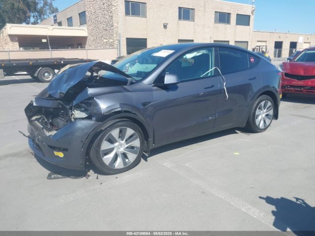 7SAYGDEE6NF344583 Tesla Model Y Long Range Dual Motor All-wheel Drive