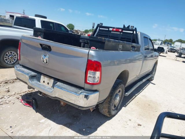 3C6UR5HJ7NG387674 RAM 2500 Tradesman  4x4 8' Box