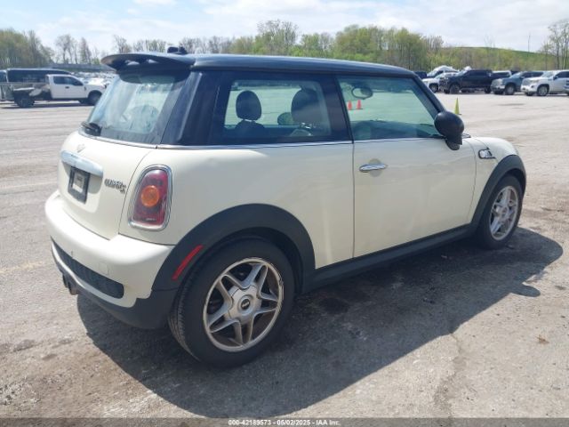 2007 MINI COOPER S WMWMF73567TT84033 Photo 3