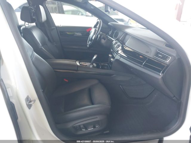 WBAYA6C53FGK16576 BMW 740I